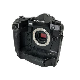 OLYMPUS OM-D E-M1X オリンパス ミラーレス 一眼 カメラ ボディ 中古 W10872499