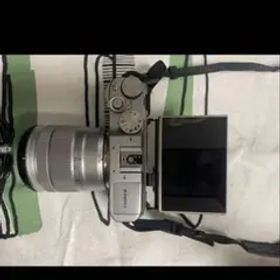 Fujifilm X-A3 シルバー ミラーレス一眼