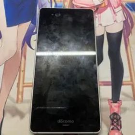 docomo arrows F-01K ホワイト