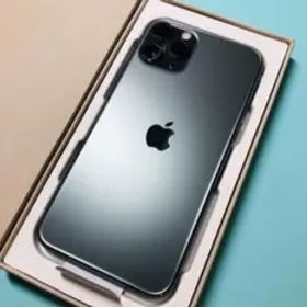 新品 iPhone11 Pro 256GB ミッドナイトグリーン simフリー