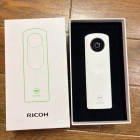 最終値下げ！RICOH THETA ホワイト 本体