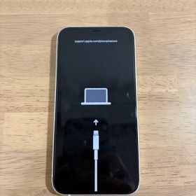 Apple iPhone 12 ホワイト 本体