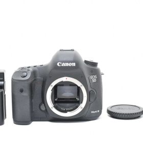 シャッター回数826回！■極上品■ CANON EOS 5D Mark III ボディ