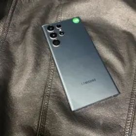 Galaxy S22 Ultra バーガンディ 256 GB SIMフリー