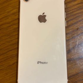 iPhone 8 ピンクゴールド本体 64GB 最大容量85% 傷なし