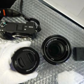 【全額返金保証】【最速発送】Sony デジタル一眼 α6400 ILCE-6400Y ダブルズームレンズキット ブラック 美品 動作確認済