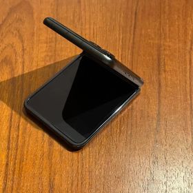 MOTOROLA razr50 コアラグレイ 美品