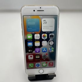 美品 iPhone7 32GB NNCG2J/A a1779