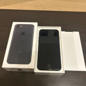 Apple iPhone 7 128GB ブラック 本体+箱