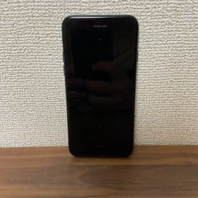 Apple iPhone 7 32GB ブラック