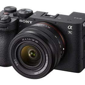 ソニー SONY α7C II ズームレンズキット ILCE-7CM2L B ブラック [ボディ 35mmフルサイズ ミラーレスカメラ＋交換レンズ「FE 28-60mm F4-5.6」]
