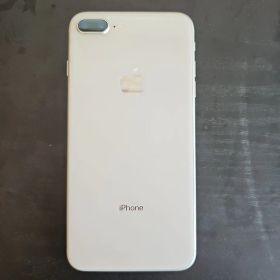 iPhone 8plus 本体 ホワイト