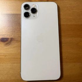 iPhone 11 Pro 256GB シルバー バッテリー70