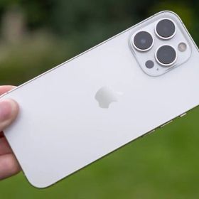 【極美品】iPhone 13 Pro 256GB シルバーSIMフリー