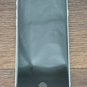 Apple iPhone SE (第2世代) ホワイト128GB