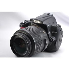 ニコン Nikon D5000 レンズキット SDカード(16GB)付き