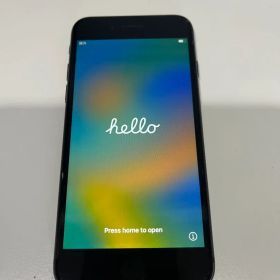 Apple iPhone 8 256GB 本体 グレー