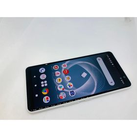 ★送料無料★美品★docomo★F-41B★ホワイト★0105280000116★SYS★02/09