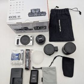 送料無料 美品 動作品 Canon EOS M EF-M 18-55mm IS STM 22 ダブルズームレンズキット SPEEDLITE 90EX キャノン ボディ デジタルカメラ