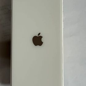 iPhone SE 第3世代 64GB スタートライトSIMフリー