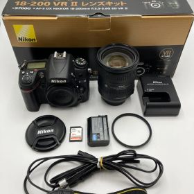 【返品保証・動作確認済】Nikon D7000 + AF-S DX 18-200mm VR II レンズキット 良品