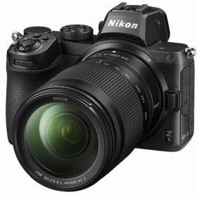 ニコン(Nikon) Z5 24-200 レンズキット フルサイズ ミラーレス一眼カメラ