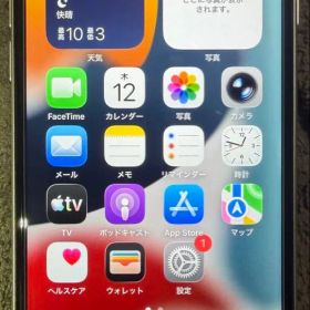 iPhoneSE3 64gb ホワイト SIMフリー バッテリー最大容量100%