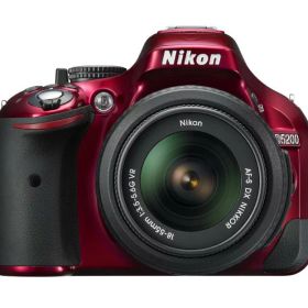 【中古】 Nikon デジタル一眼レフカメラ D5200 レンズキット AF-S DX NIKKOR 18-55mm f/3.5-5.6G VR付属 レッド D5200LKRD 当店保証30日間 人気 ミラーレス 一眼レフ 交換レンズ カメラ