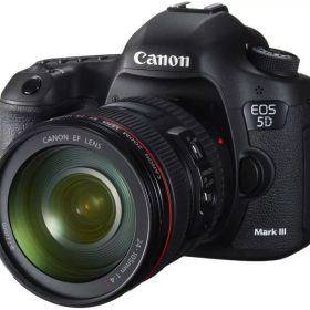 【中古】Canon デジタル一眼レフカメラ EOS 5D Mark III レンズキット EF24-105mm F4L IS USM付属 EOS5DMK3LK