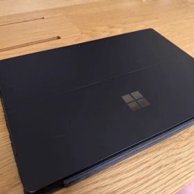 surface pro 6 ノートPC バッテリー残量64% タブレット