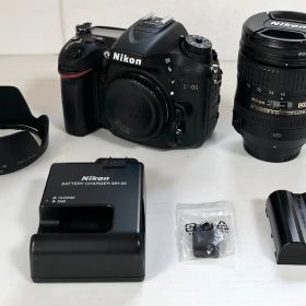 ニコン(Nikon) D7100 16-85 VR レンズキット デジタル一眼カメラ SDカード付 【シャッター回数3971】【中古】【可】【2580032705】