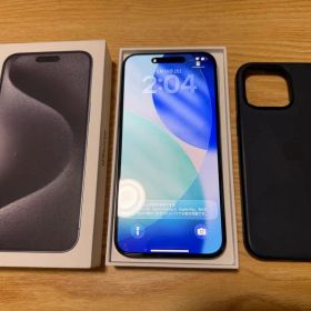 Apple iPhone 15 Pro Max 256GB SIMフリーおまけ付