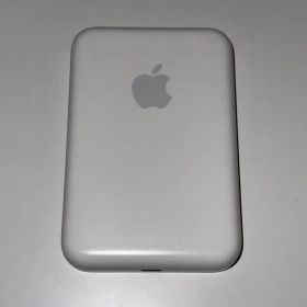 Apple 純正 MagSafeバッテリーパック充電器 A2384