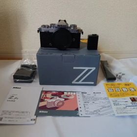 Nikon Z fc ミラーレス一眼カメラ 本体