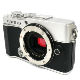 【ポイント5倍：4月4日20時〜4月10日1時59分まで】 [中古] OLYMPUS PEN E-P7 ボディ シルバー ミラーレス一眼 pen-e-p7-body-sl[非常に良い(A)]