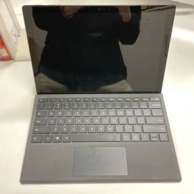 Surface pro 6 ➕充電器➕キーボード➕カバン