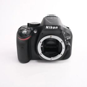 【中古】 (ニコン) Nikon D5200 ボディ ブラック【中古カメラ デジタル一眼】 ランク：B