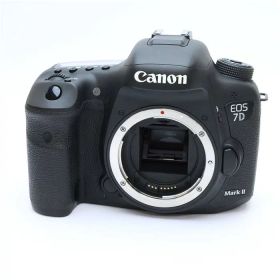 【中古】 《良品》 Canon EOS 7D Mark II ボディ 【メインダイヤル電池蓋部品交換/各部点検済】 [ デジタルカメラ ]