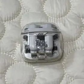 ワイヤレスイヤホンJBL TUNE FLEX GHOST ホワイト