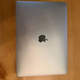 【購入前コメント必須】APPLE MacBook Pro 2016