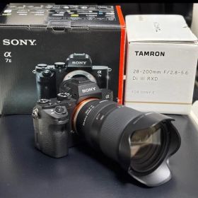 SONY α7II レンズキットTAMRON 28-200mmショット数3759