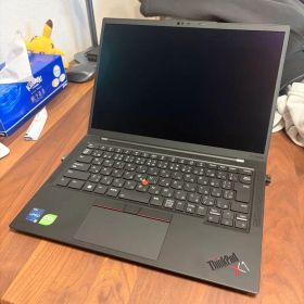 ThinkPad X1 Carbon Gen11 i7-1370P 有機EL