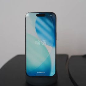 iPhone 16 Pro（256GB）／ナチュラルチタニウム