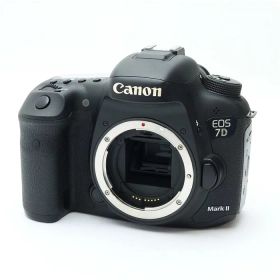 【中古】 《並品》 Canon EOS 7D Mark II ボディ [ デジタルカメラ ]