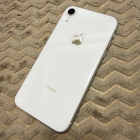 iPhone XR 128GB ホワイト 国内版SIMフリー