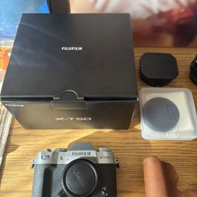 FUJIFILM (富士フィルム) X-T50 シルバー 保証書付き