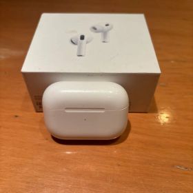 AirPods Pro 本体 ホワイト