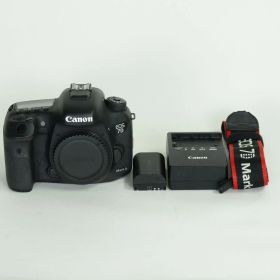 [良品] Canon EOS 7D Mark II | Canon EF-Sマウント