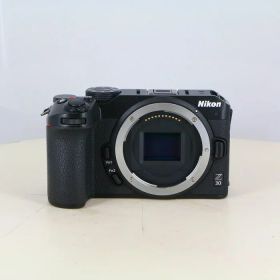 【中古】 (ニコン) Nikon Z 30 ボディ【中古カメラ デジタル一眼】 ランク：AB
