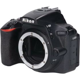 D5600【中古】